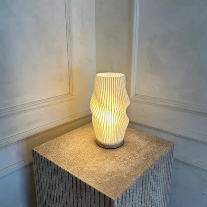 Contemporary Wave Shade Table Lamp – Dimmable – USB Connection