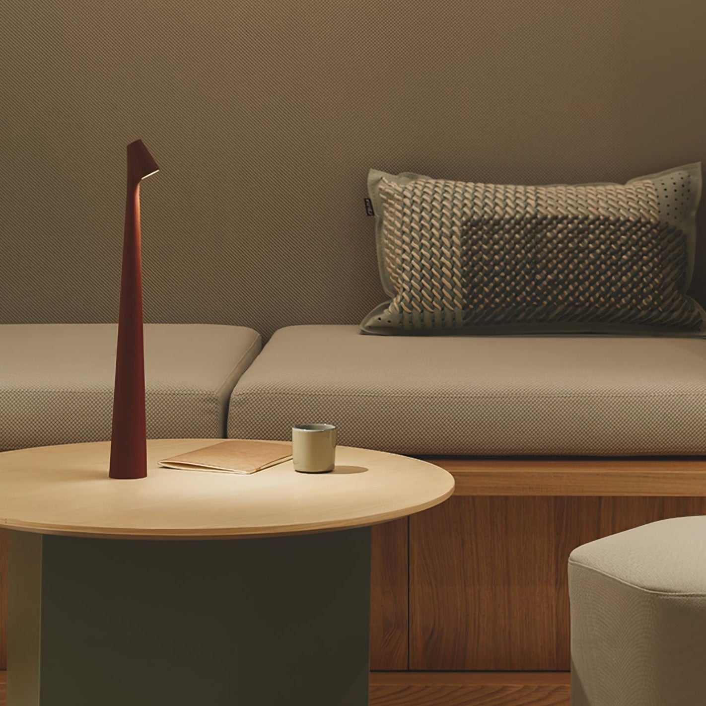 Cordless LED Table Lamp – Rechargeable – Bedside & Desk