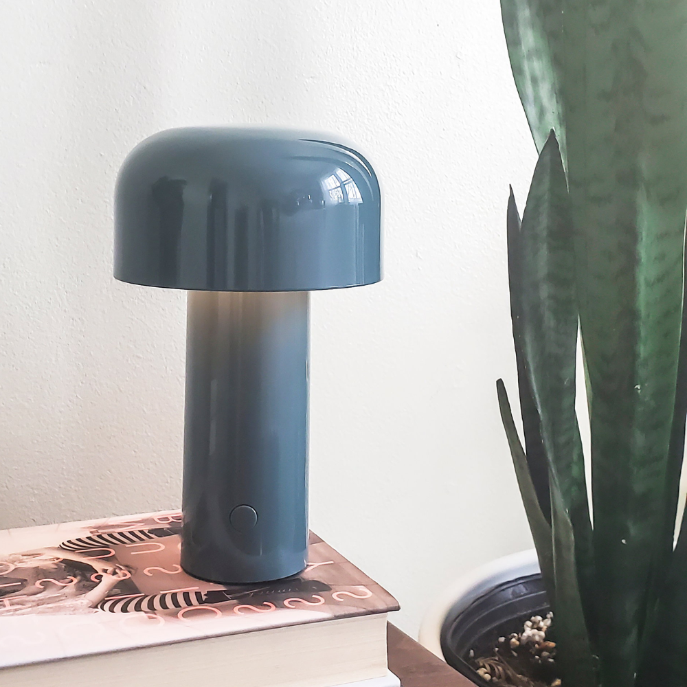Mushroom Table Lamp – Rechargeable Battery Powered – Bedside & Desk Lighting