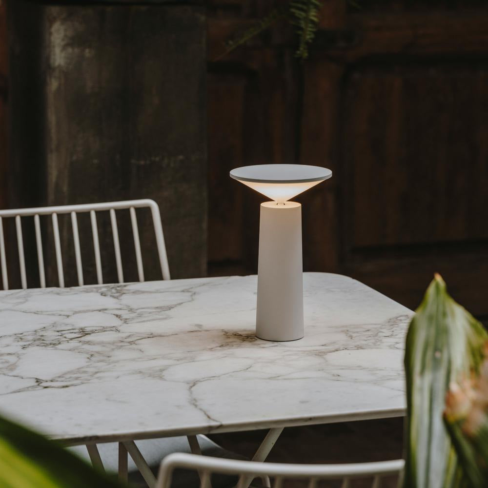 Rechargeable Dimmable Table Lamp – 360° Rotation & 40° Tilt, Warm to Cool White