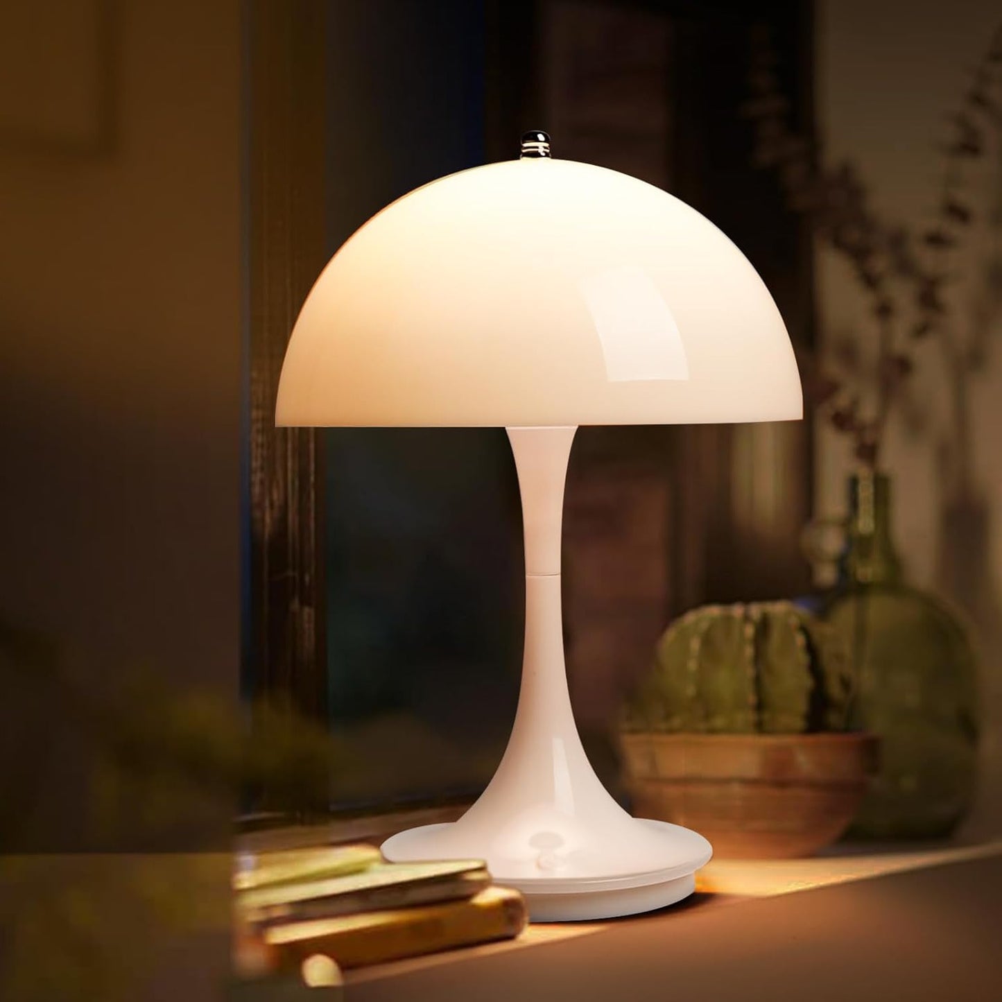 Scandi Mushroom Table Lamp – USB Rechargeable Integrated LED – Bedside & Desk