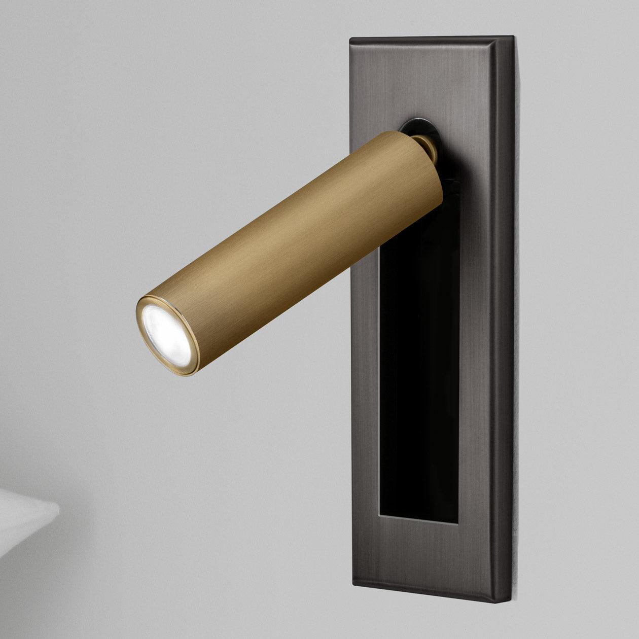Space-Saving Flush Wall Light – Integrated LED, Adjustable – Bedside Reading