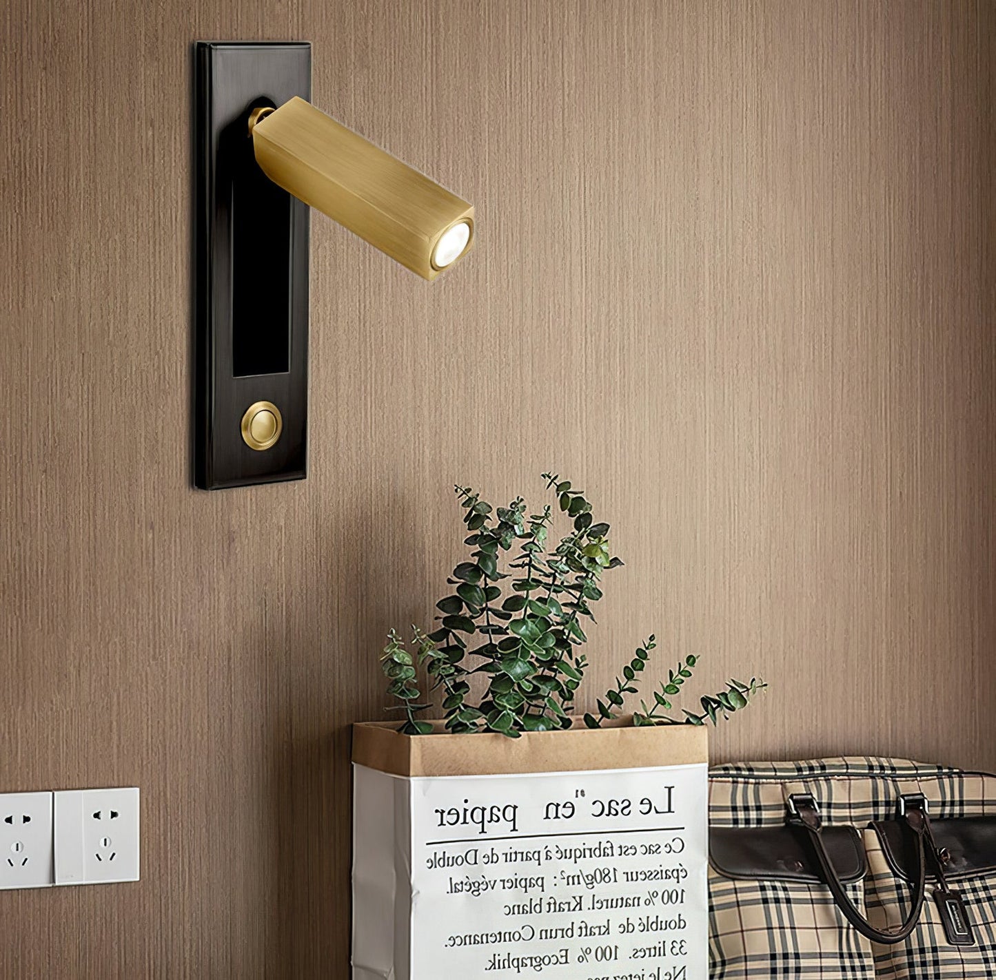 Space-Saving Flush Wall Light – Integrated LED, Adjustable – Bedside Reading