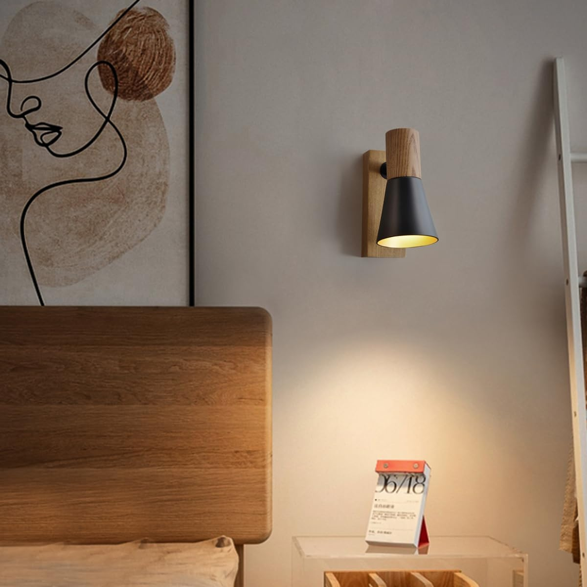 Indoor Wall Lamp with Rotatable Spotlight E14 Socket